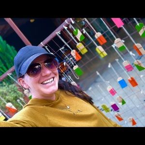 Meet your Posher, Ericka